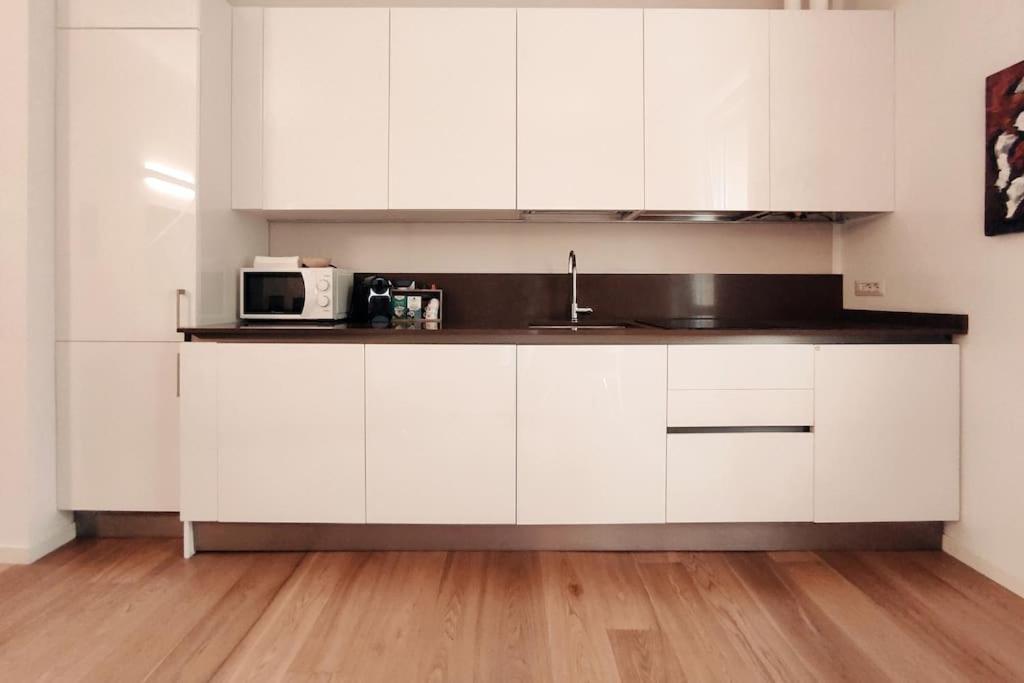 Artist'S House ✱✱✱✱✱ 1K_Home เวโรนา ภายนอก รูปภาพ